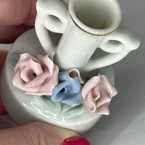 M/K hand painted vintage miniature bud vase . - Picture 2 of 5
